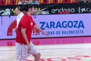 拜仁慕尼黑vs科隆在线观看_拜仁慕尼黑vs科隆在线直播免费观看_拜仁慕尼黑vs科隆直播在线观看免费有待提高！马典成谈面对G联赛联队：和对手还是有一定差距