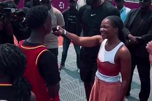 篮球帝nba录像安哥拉少年当着詹姆斯的面模仿“taco tuesday，gigigigigi！